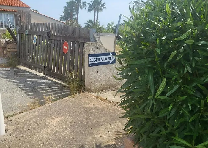 Solenzara Vue Panoramique アパート